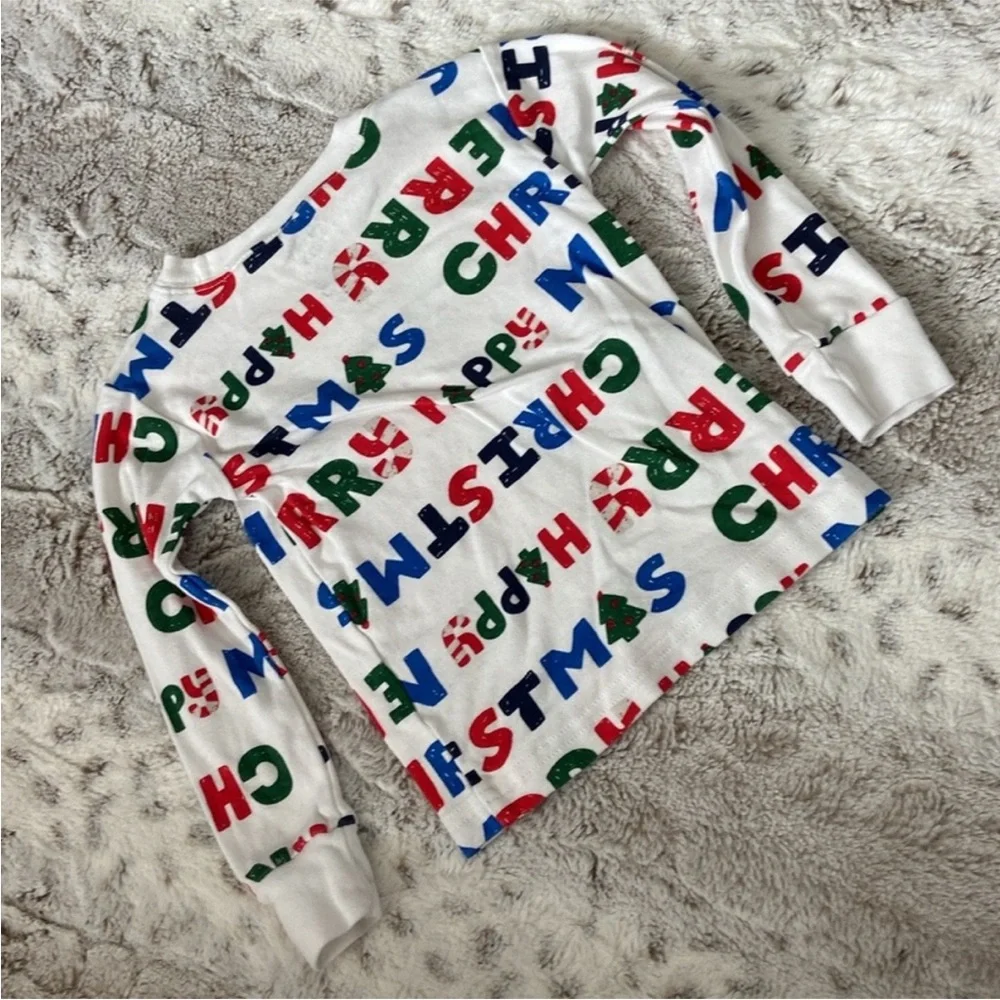 Carter’s Christmas matching set kids size 3T candy cane pajamas holiday winter
